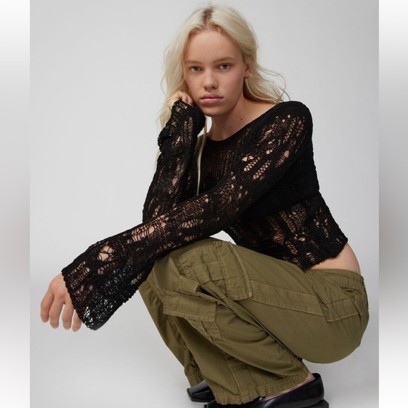 Distressed goth knit black long sleeve sweater urban outfitters - Picture 2 of 9